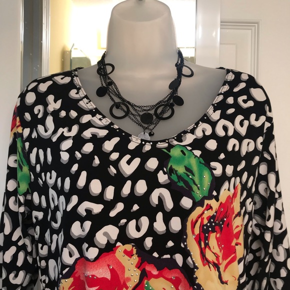 🌟Valentina Top 🌟Small - Picture 7 of 8